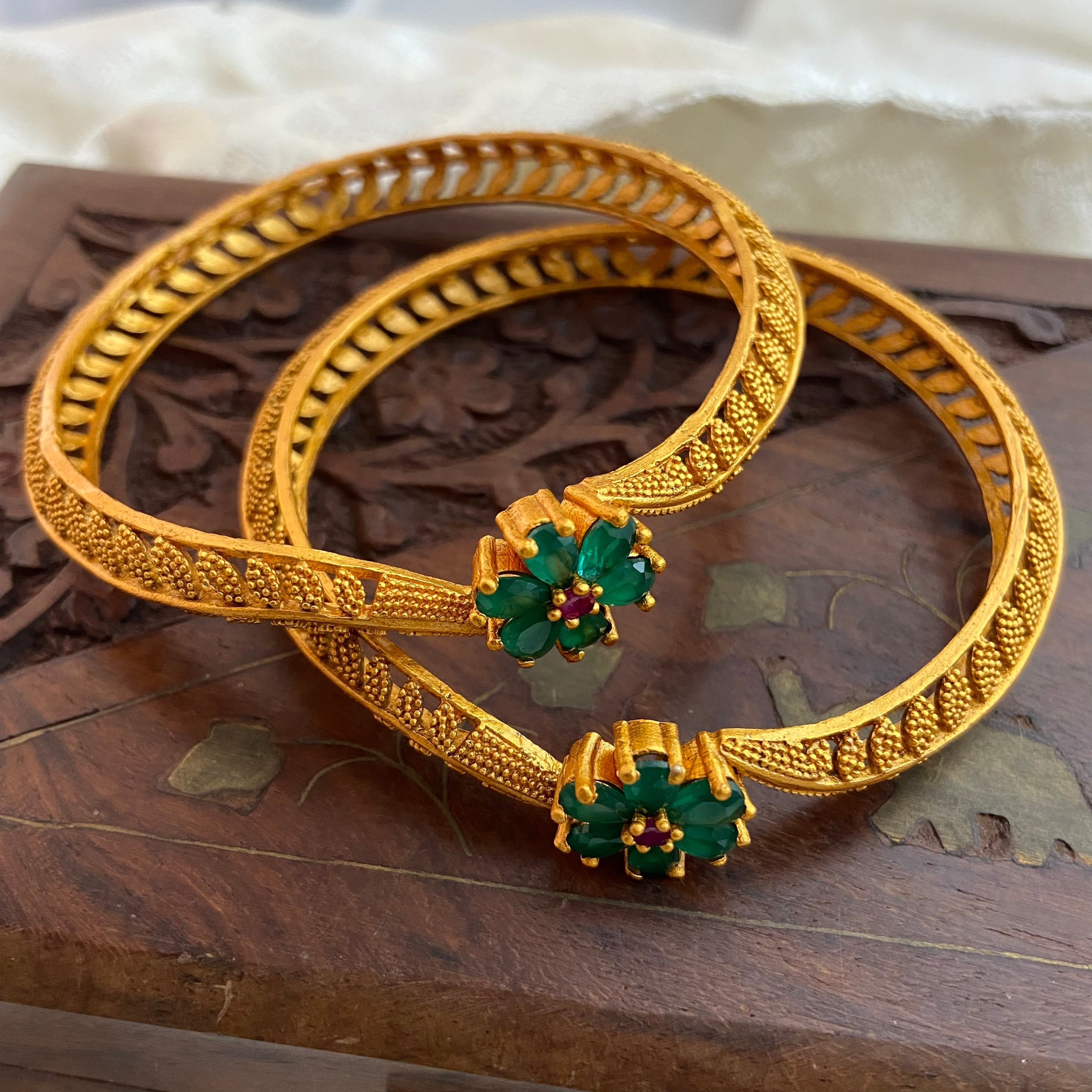 Green Floral Matte Bangle Set B161