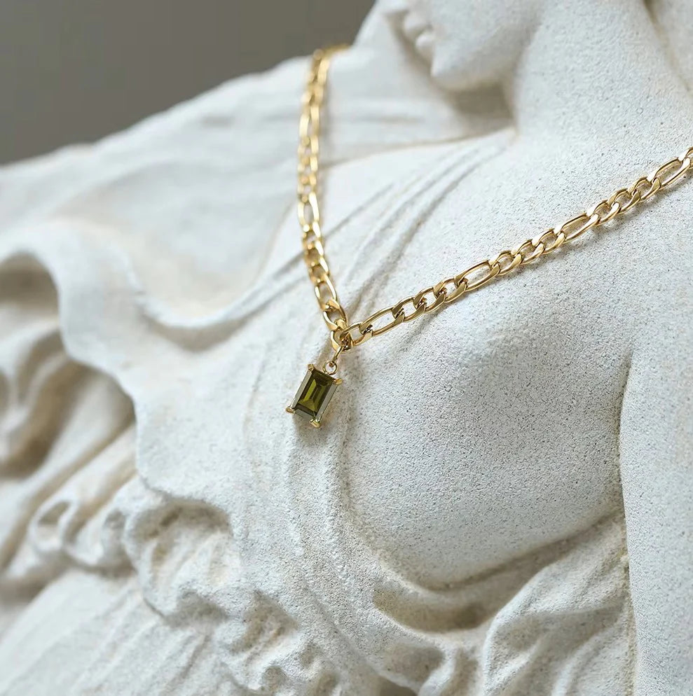 Tory Olive Necklace